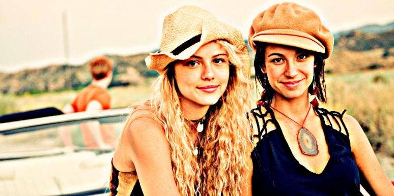 5 Signs Of Friendships With Toxic People Who Cause Problems In Healthy Relationships 5 Signs Of Friendships With Toxic People Who Cause Problems In Healthy Relationships