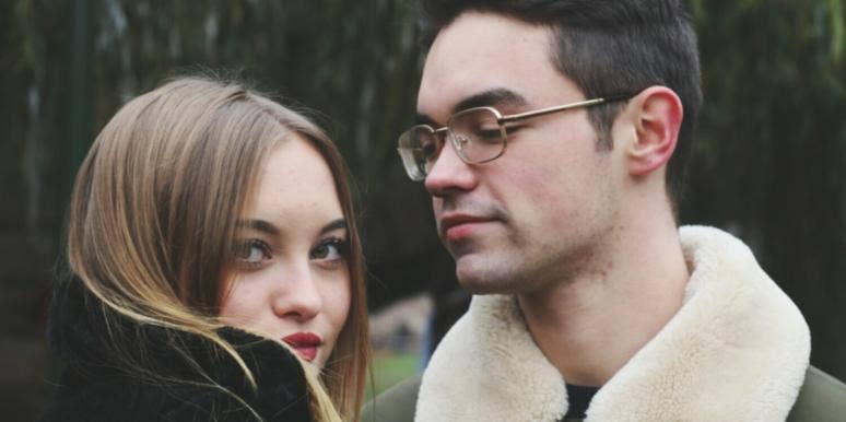 5 Signs Of Insecurity In A Relationship (& How To Stop Being Insecure) 5 Signs Of Insecurity In A Relationship (& How To Stop Being Insecure)