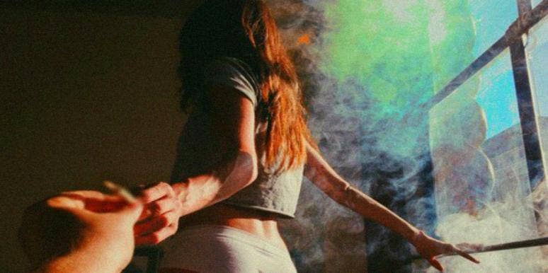 You Should NEVER Smoke Marijuana You Should NEVER Smoke Marijuana