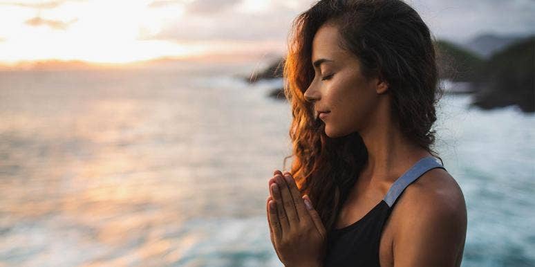 A Spiritual Mentor Shares The One Phrase That Heals Post-Divorce Resentment A Spiritual Mentor Shares The One Phrase That Heals Post-Divorce Resentment