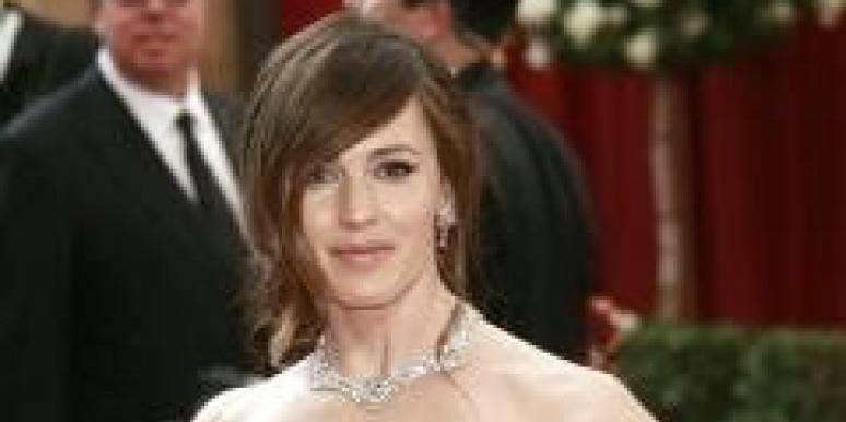 Jennifer Garner Seeing Sex Therapist? Jennifer Garner