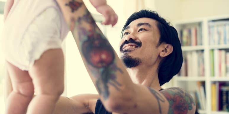 Stepfather Refuses To Tattoo Stepson's Name Alongside His Biological Children's Stepdad with tattoos