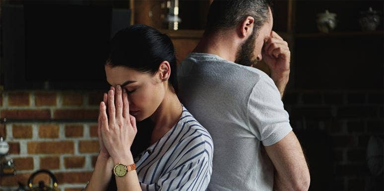 Stop Worrying About Women’s Apologies —Address Men’s Defenses couple arguing