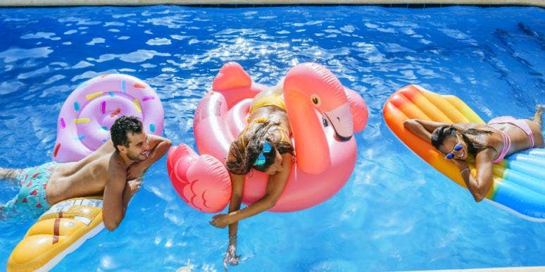 75 Funny Summer Puns For Instagram Captions Shellebrating The Season | YourTango 75 Funny Summer Puns For Instagram Captions Shellebrating The Season | YourTango