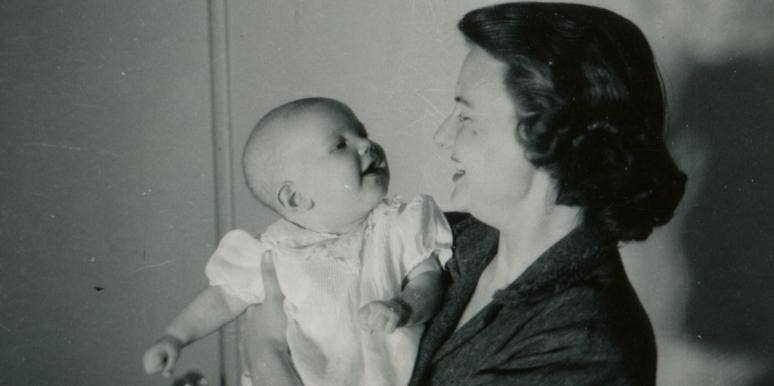 The Sweet Childbirth Advice A 93-Year-Old Woman Gave Her Pregnant Granddaughter vintage photo of mother holding baby