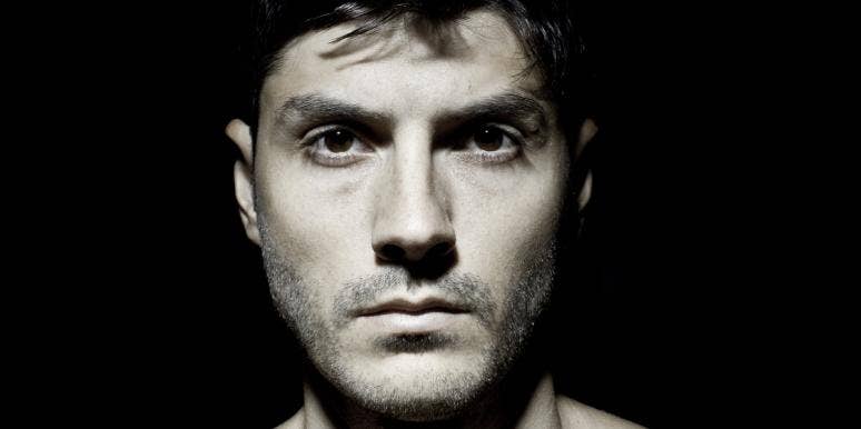 Men With This Kind Of Face Are More Selfish, Study Says man's face