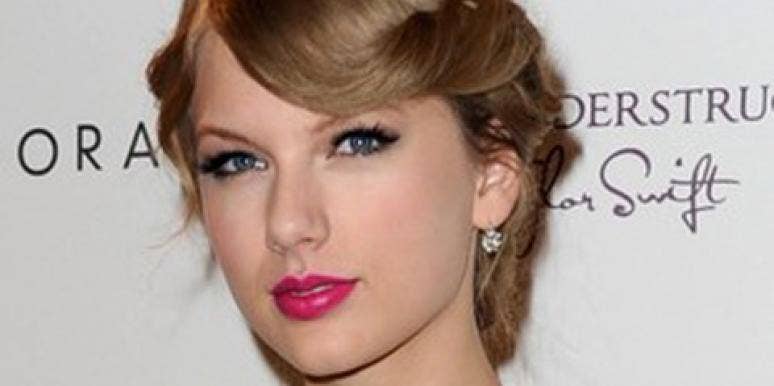 Taylor Swift Taylor Swift: The Latest Celeb To Take Nude Photos Of Herself?