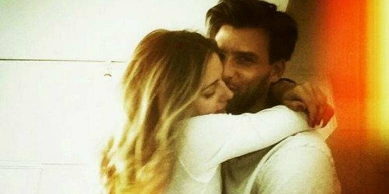 How To Tell If A Guy Loves You (Because Men Love Quietly) How To Tell If A Guy Loves You (Because Men Love Quietly)