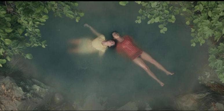 3 Ways Love Shows Your Authentic Self From 'The Half Of It' girls from the half of it film being their authentic self