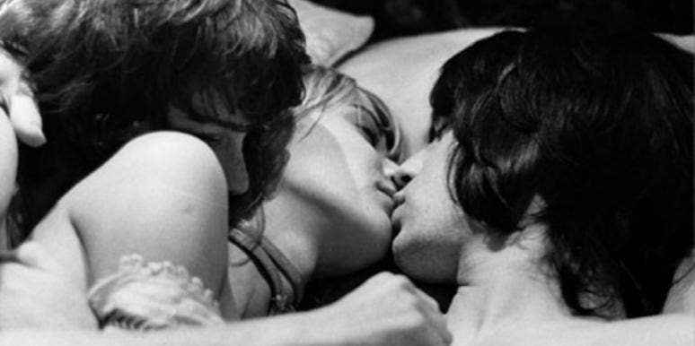 5 Things To Consider Before Joining An LGBT Couple In A Swinger Threesome