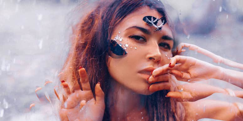 What Is The Tinkerbell Effect & How To Use It To Manifest Your Reality spiritual woman