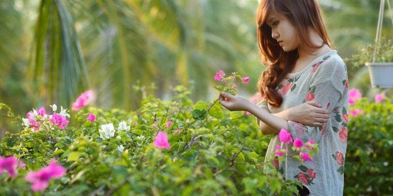 3 Zodiac Signs Who Struggle With Self-Confidence, Per Astrology Zodiac Signs Who Doubt Themselves (But Shouldn't), Per Astrology