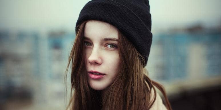 woman with beanie
