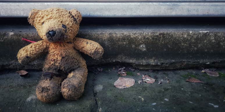 Woman Gets Yelled At By Husband For Wanting To Buy A Toy Teddy bear doll