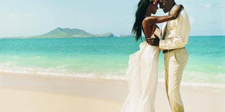 How To Attract Men - Three Simple Tips How To Attract Men - Three Simple Tips