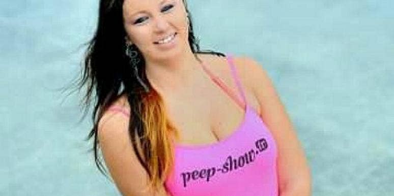 This Woman Has A Boyfriend But Wants To Have Sex With 100,000 Men This Woman Has A Boyfriend But Wants To Have Sex With 100,000 Men