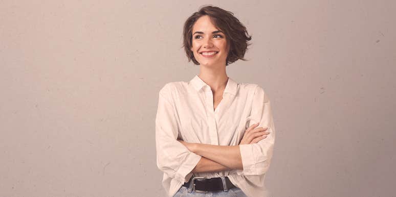 There Are 9 Different Types Of Intelligence — Which Type Do You Have? woman with glasses