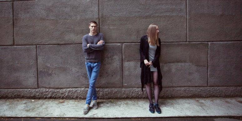 How To Know When To Get A Divorce & Give Up On Your Marriage couple deciding when to get a divorce