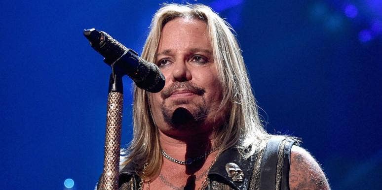 who is Vince Neil's wife