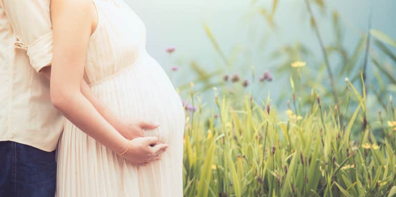 Woman's Husband Lent Money That They Saved For IVF Treatment To His Friend Pregnant woman