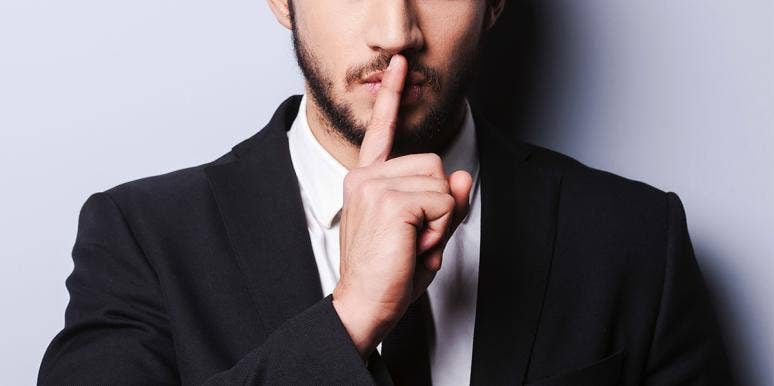 39% Of Men Admit To Doing This WTF Thing At Work 39% Of Men Admit To Doing This WTF Thing At Work