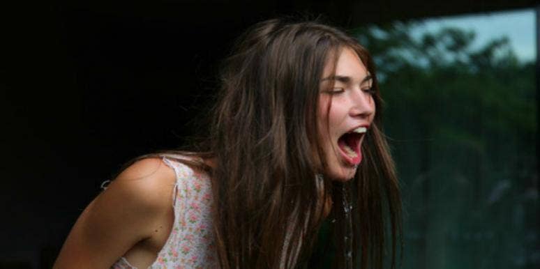 girl yelling girl yelling