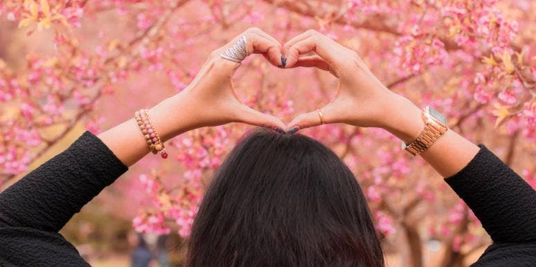 3 Zodiac Signs Who Find Their Soulmate During Moon Sextile Venus Starting February 22, 2022 3 Zodiac Signs Who Find Their Soulmate During Moon Sextile Venus Starting February 22, 2022