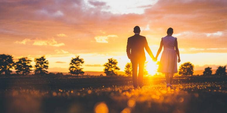 3 Zodiac Signs Whose Ex Comes Back During Venus Sextile Neptune Starting February 25 - 27, 2022 3 Zodiac Signs Whose Ex Comes Back During Venus Sextile Neptune Starting February 25 - 27, 2022