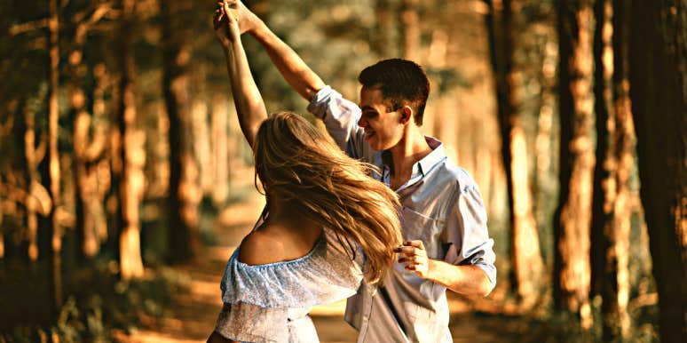 3 Zodiac Signs Who Are Luckiest In Love The Week Of April 25 - May 1, 2022 zodiac signs luckiest in love april 25, 2022 to may 1, 2022