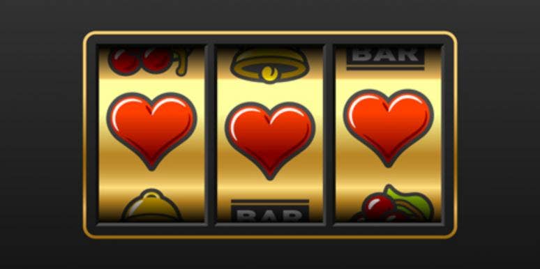 3 Zodiac Signs Who Are Luckiest In Love, December 25 - 27, 2021 3 Zodiac Signs Who Are Luckiest In Love During Venus Conjunct Pluto On December 25 - 27, 2021
