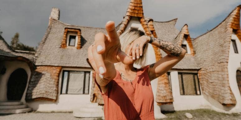 3 Zodiac Signs Who Make Mistakes In Love Starting March 20, 2022 3 Zodiac Signs Who Make Mistakes In Love During The Moon Trine Saturn Starting March 20, 2022