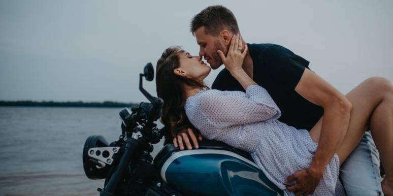 3 Zodiac Signs Whose Passion Grows During The Moon In Scorpio, February 21 - 23, 2022 3 Zodiac Signs Whose Passion Grows During The Moon In Scorpio, February 21 - 23, 2022