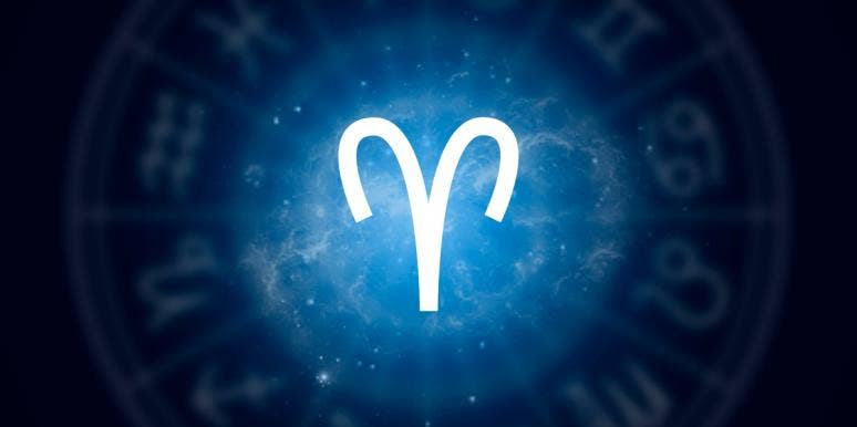 3 Zodiac Signs Who Fall In Love Hard & Fast During The Moon In Aries Starting October 20, 2021