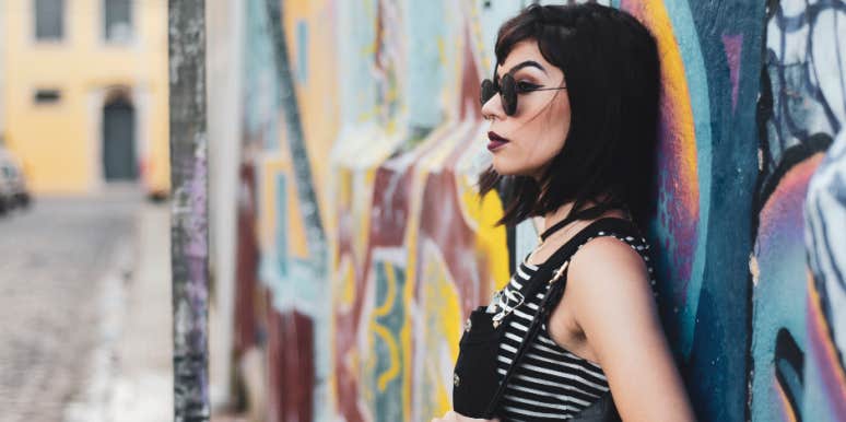 4 Zodiac Signs Who Love To Stab Their Friends In The Back 4 Zodiac Signs You Think You Can Trust, (But Are Fake Friends)