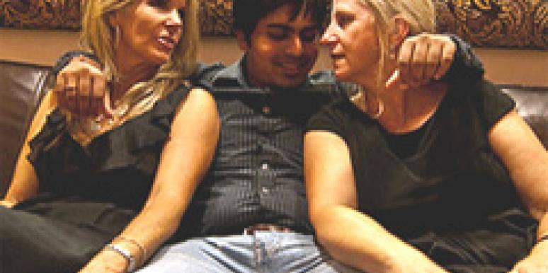 Inside The National Cougar Convention