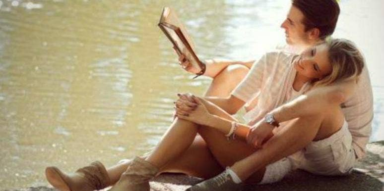 10 Meaningful (And Not-Too-Arduous!) Ways To Be Extra-Romantic 10 Meaningful (And Not-Too-Arduous!) Ways To Be Extra-Romantic