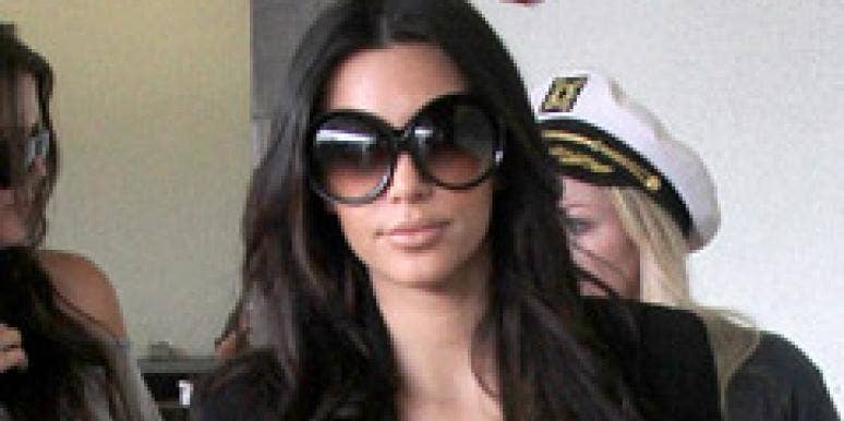 Kim Kardashian kim kardashian big sunglasses worst fashion trend 2010 zoosk
