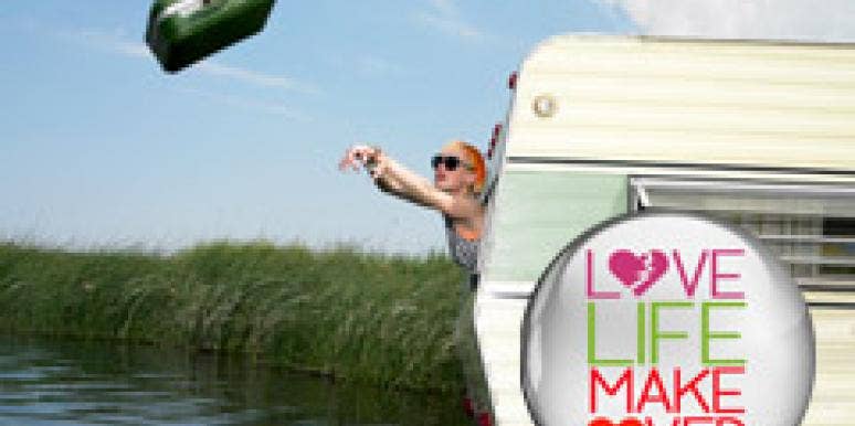baggage woman tossing baggage