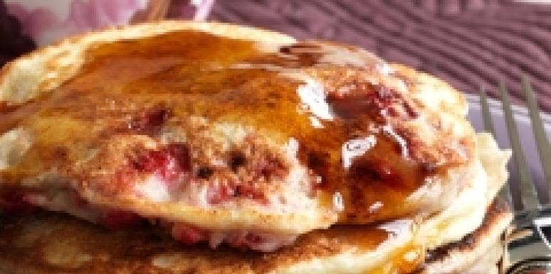 You've Met Engagement Chicken, Now Meet "Love You Pancakes" love you pancakes from glamour engagement chicken creator