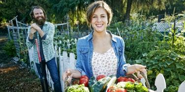 woman holding fruit