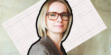 Blonde woman planning her divorce and about to sabotage herself