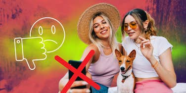 two women take selfie for social media