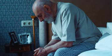 Man has common regrets about life right before he dies.