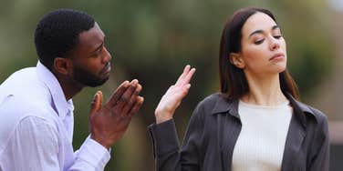 Woman turns man down for a second date due to a disturbingly common reason.