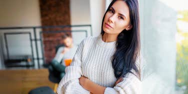 Wife unconditionally loving spouse, but standing aside setting boundaries