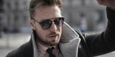 Man has annoying traits that mean he will never commit.