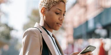 Woman realizes sneaky tactic people are using to building a false sense of security with her.