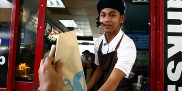 Teen Opening His First Paycheck Leaves People Reminiscing