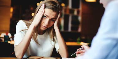 woman judging person because of ugly behaviors