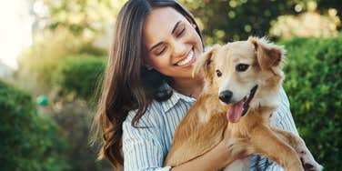 womans dog reveals what being relationship her like